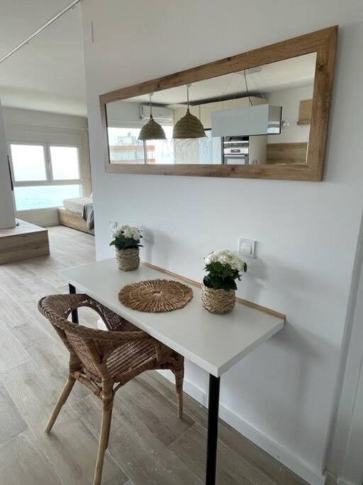Precioso Apto Miami Primera Linia Playa Cala De Las Sirenas, Con Wifi Y Netflix, Adecuado Para Teletrabajar Miami Playa Exterior foto